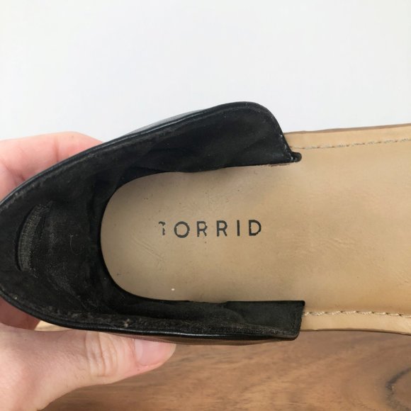 Torrid D'orsay Leather Crisscross Cross Over Slip On Sandal Open Toe Flats - 11 - Picture 6 of 10
